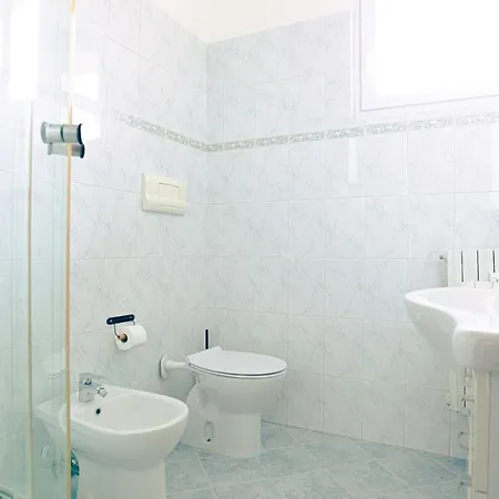 Ivan Flat - Borgo Roma * فيرونا